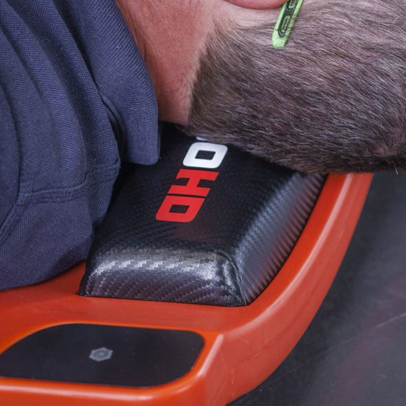 SCR80HD_ACT_HEAD_REST