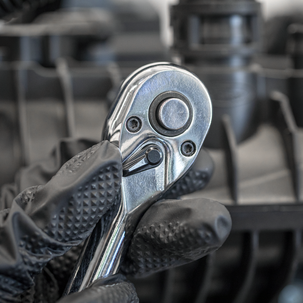 TBT45_ACT_SWITCH_CLOSE_UP