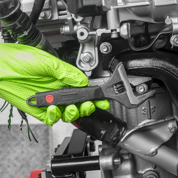 AK9573_ACT_IN_USE_PIC2