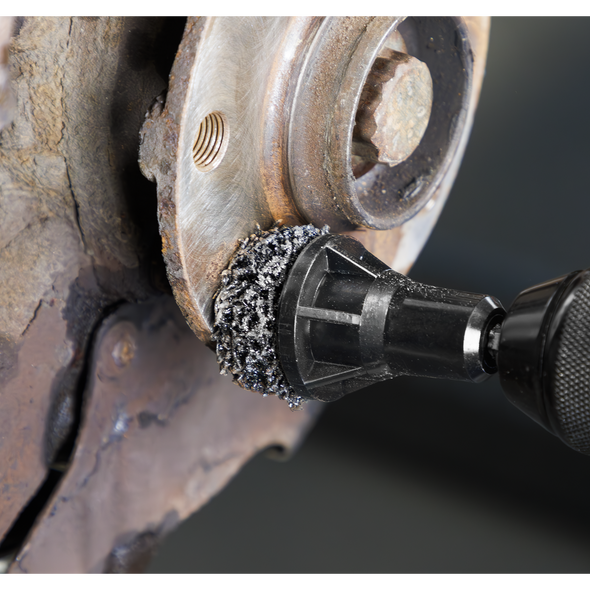 VS8005_ACT_IN_USE_STILL
