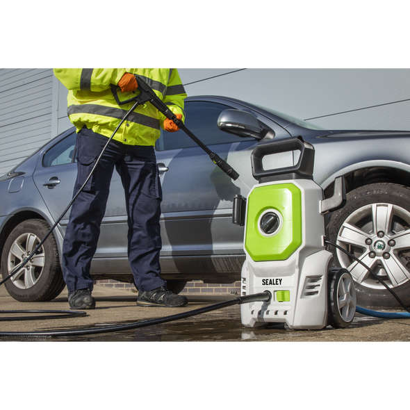 PW1610_ACT_IN_USE_PIC3