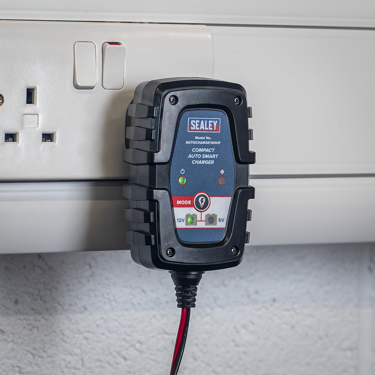 thumbnail image 2 of EYPINS 12V 6A Smart Car Battery Charger - Fully Automatic With Pulse Repair For Cars, Trucks, Motorcycles, Boats 2 of 11