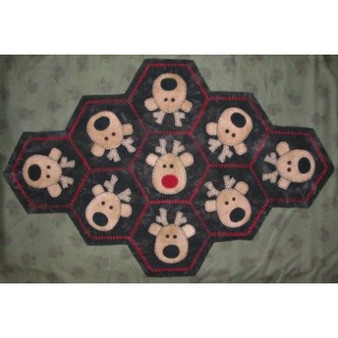 PRI-173 Reindeer Table Mat Pattern