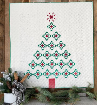 Twinkle Twinkle Christmas Tree Quilt DOWNLOAD