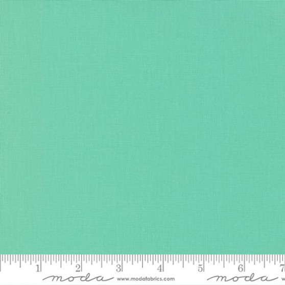 Bella Solids 9900 65 Green One Yard