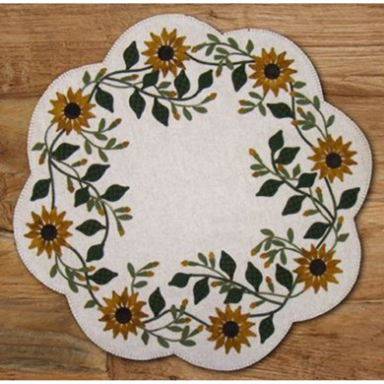 Kit and Pattern for Vintage Sunflower Table Mat PRI-445 W