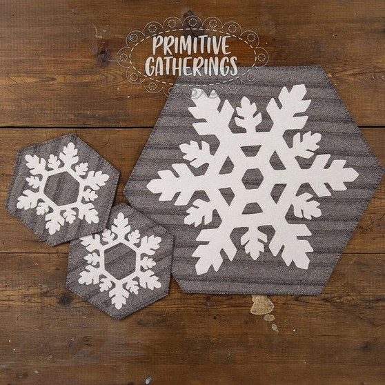 Kit and Pattern for Snowflake Trio Table Runner OR Placemat and Coasters PRI-2034 W