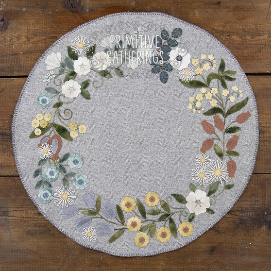 Gentle Blossoms Table Mat PRI-2077 Pattern Only W