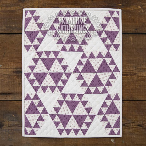 Monthly Minis QAL Quilt #22 Linda PRI-2211 PRINTED PATTERN