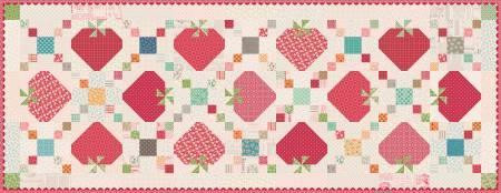 Sweet Strawberry Patch Runner Kit