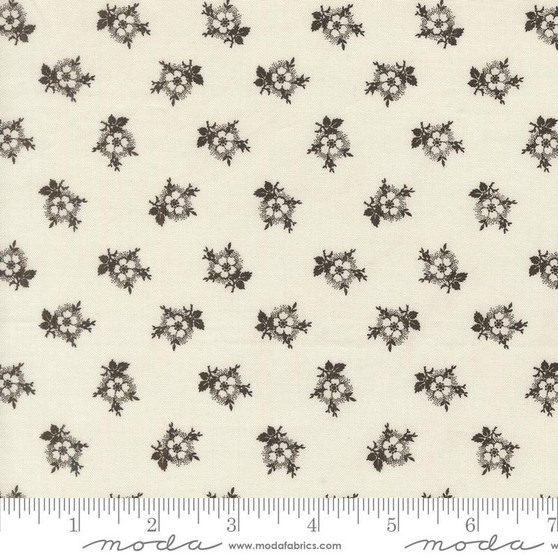 Wildflower Gatherings 49359 11 One Yard PREORDER ($13.49/yard)