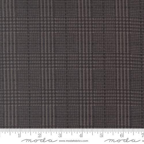 108" Flannel Gatherings Basics Titanium 108018 15F One Yard