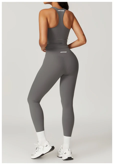 Racquets and Roses leggins