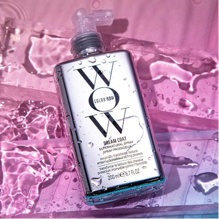 Dream Coat Supernatural Spray Anti-frizz treatment waterproofs
