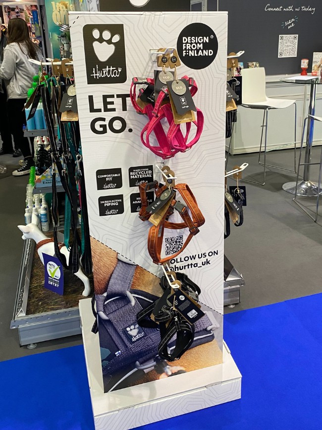 Weekend Warrior Hurtta Venture No-Pull Dog Harness, Shadow, 24-32