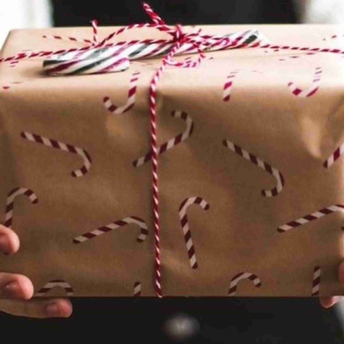 Buy a Personalised gift hamper for delivery in Naracoorte. Give us a description of your perfect gift.