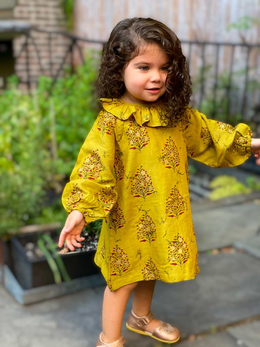 yellow toddler dress Fleur Girl Tulle  Flower Girl, Birthday & Party Outfit 100% organic cotton ruching at neckline flutter ruffle sleeve tulle skirt machine wash Toddler Long Sleeves Dress with