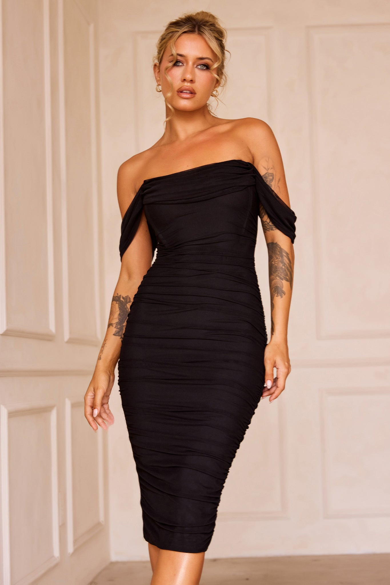 Main Character Midi Dress - Black