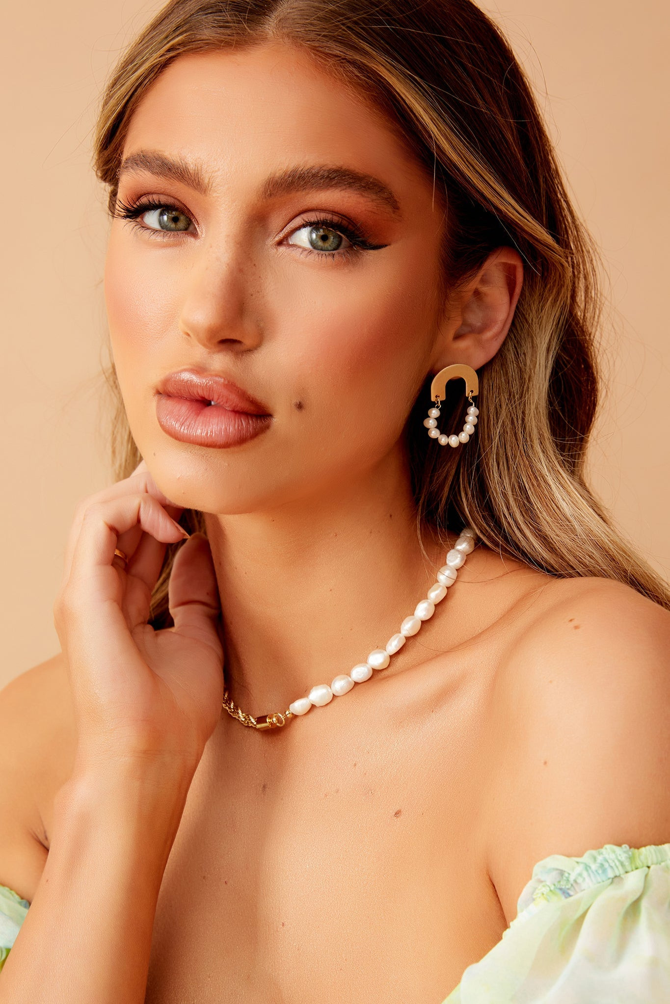 Laylah Earrings - White Gold | Sage and Paige AUS.