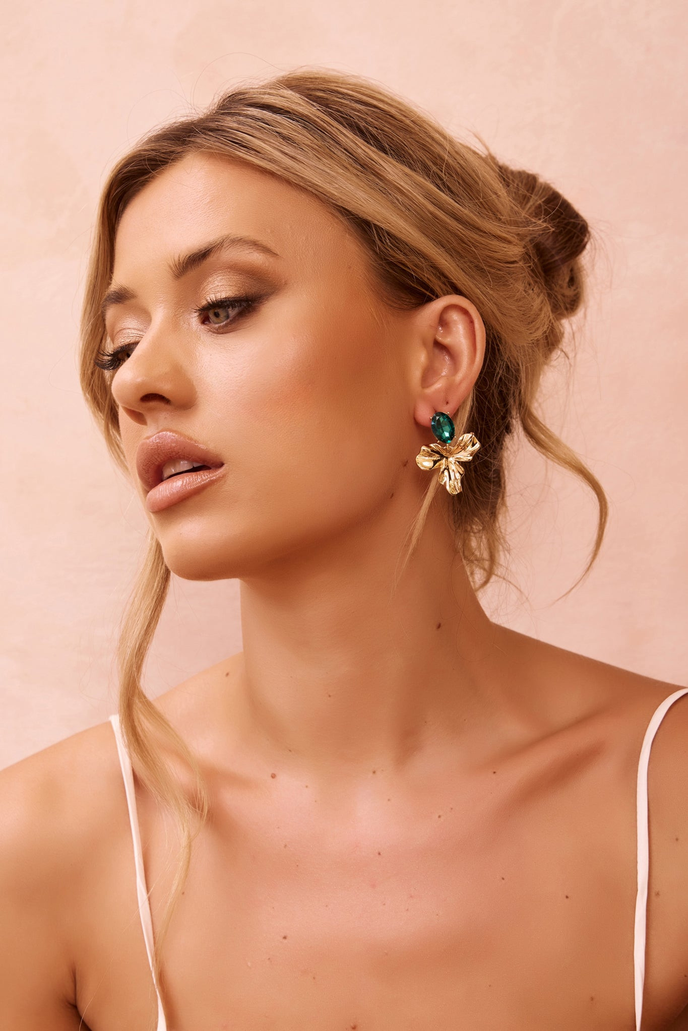 Verdant Muse Earrings - Green
