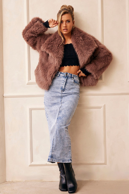 Dreaming Of Travel Faux Fur Jacket - Mocha | Sage and Paige AUS.