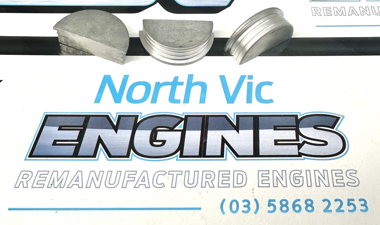 Genuine Half Moon Plug | Toyota 18R 1HD-FT 1HD-FTE 1HD-T 1HZ 1HZ-T 1PZ 2L 2L-T 2L-TE L