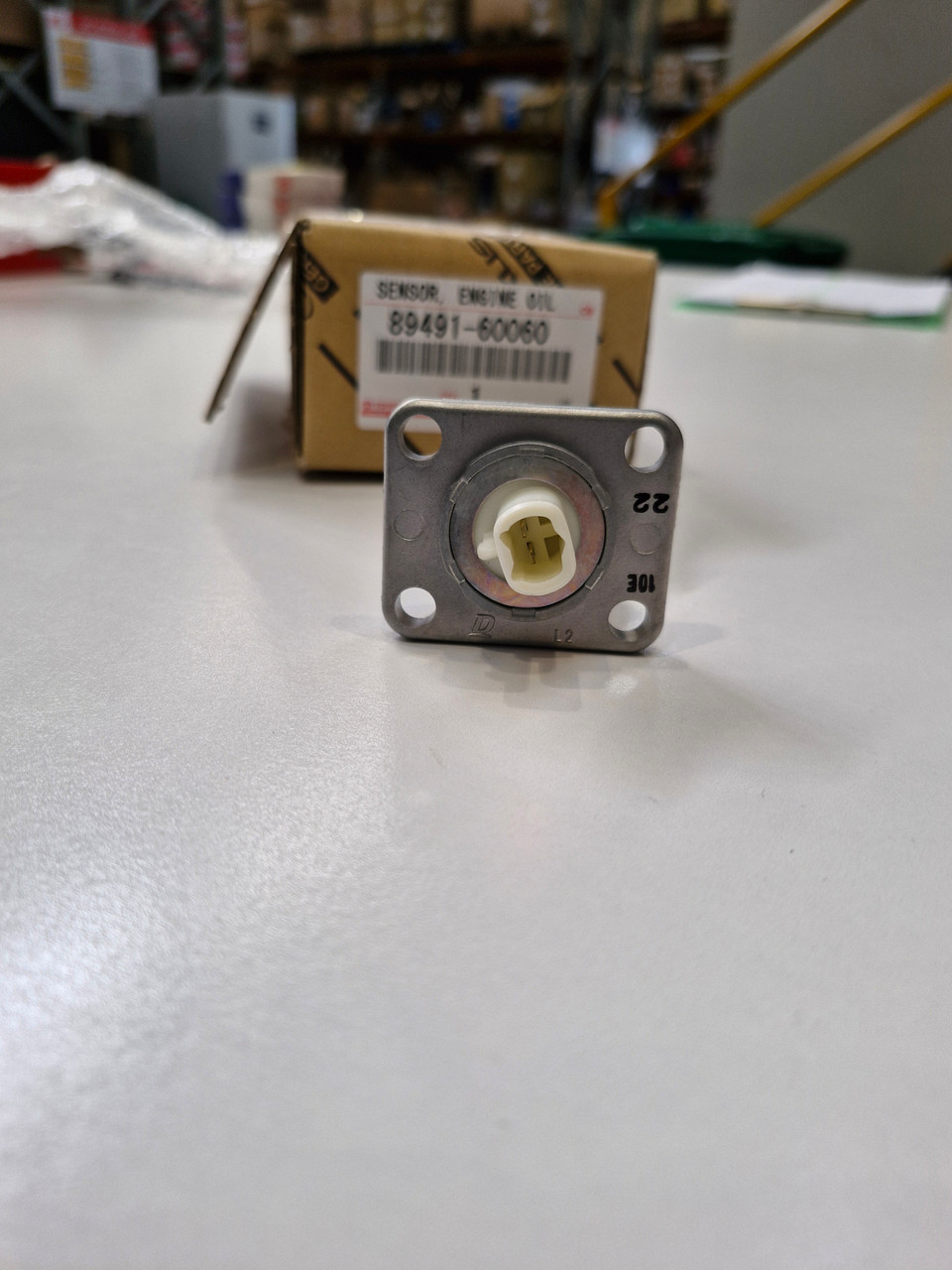 Genuine Low Oil Level Sensor | Toyota 15BF 15BF-TE 1HD-FT 1HD-FTE 1HD-T 1HZ 2UZ-FE 3B