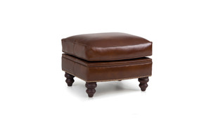 383 Ottoman in Leather 383 Ottoman in Leather