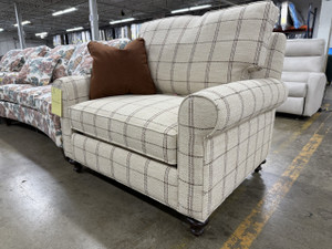 20% Off - 7000 Chair & 1/2