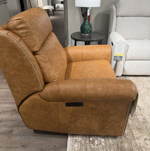 20% Off - M100 Power Recliner in Leather