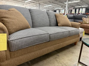 20% Off - Cambridge Queen Sleeper Sofa
