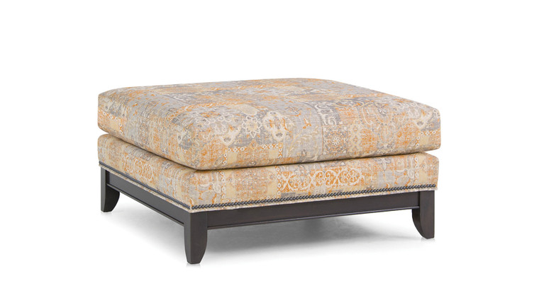 238 Cocktail Ottoman