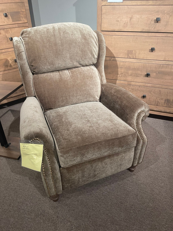40% Off - 732 Power Recliner