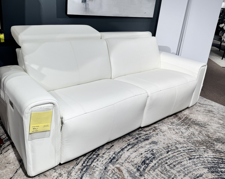 50% Off - 3099 Condo Loveseat in Leather