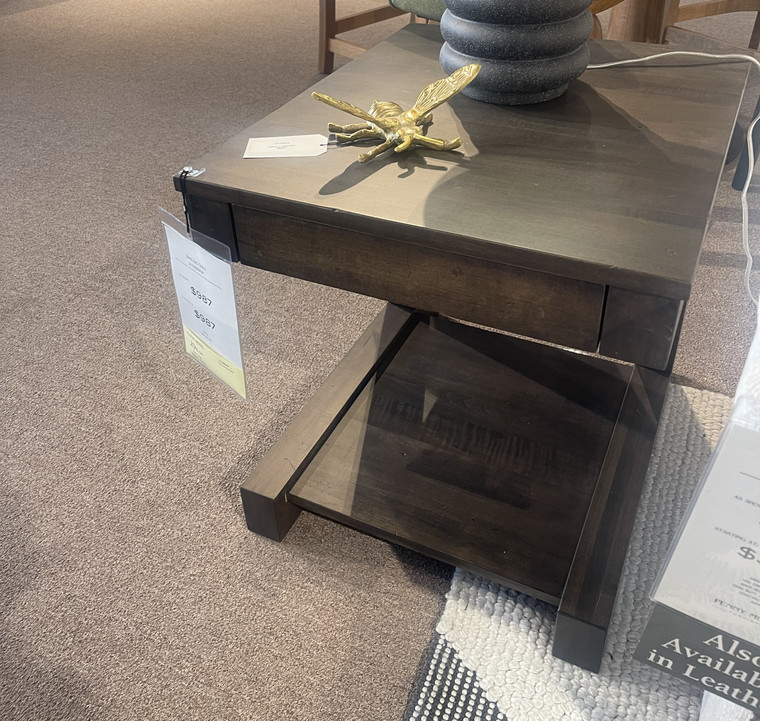 20% Off - Zayn End Table