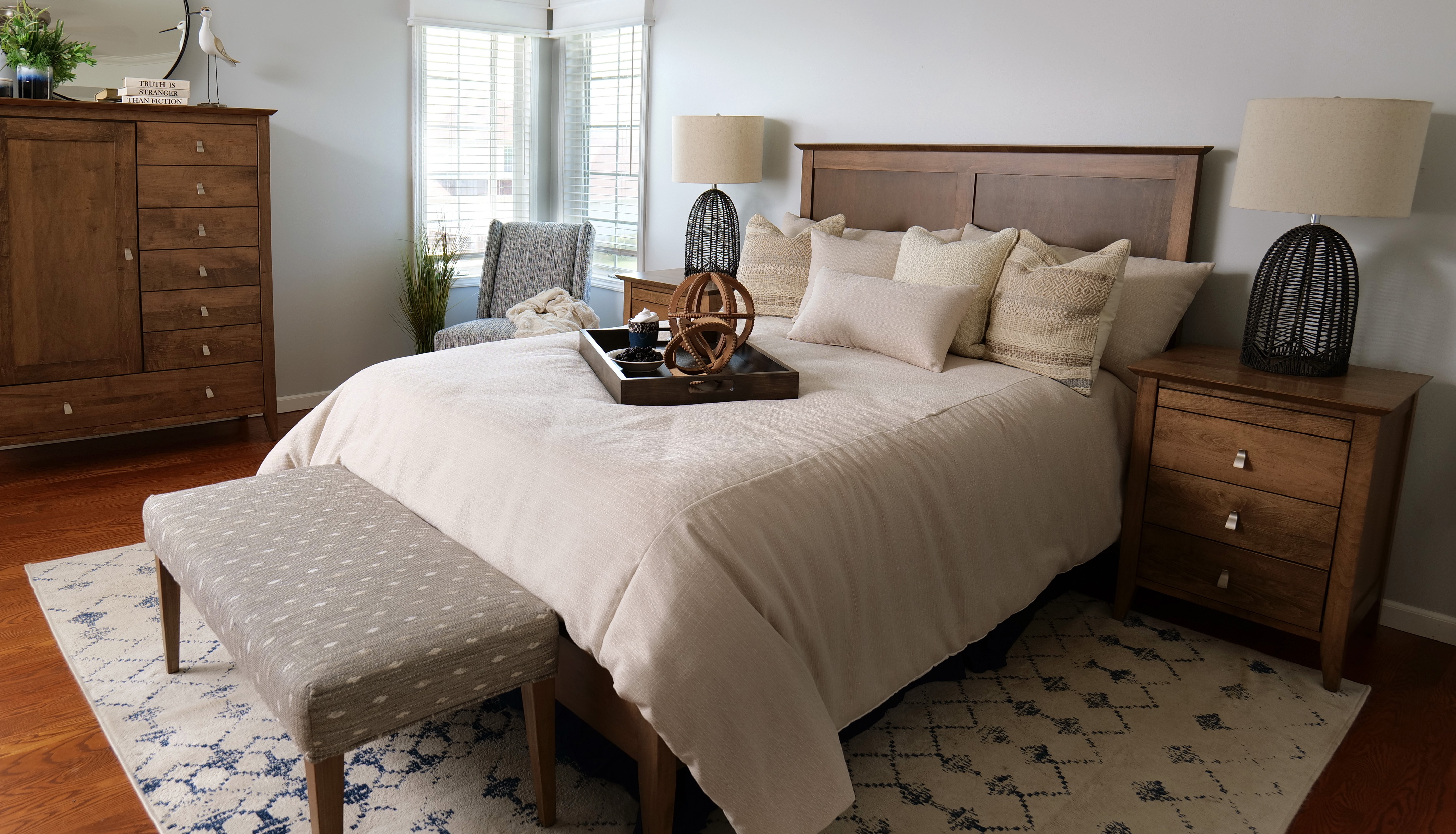 Matrix Collection bedroom set with bed, dresser, side table