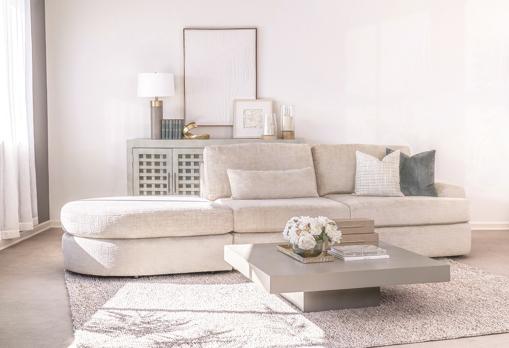 SECTIONAL SB393-SECT1-L | SMITH BROTHERS COLLECTION | PENNY MUSTARD