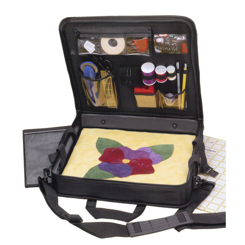 TRAVEL CASE QUILTERS BLACK