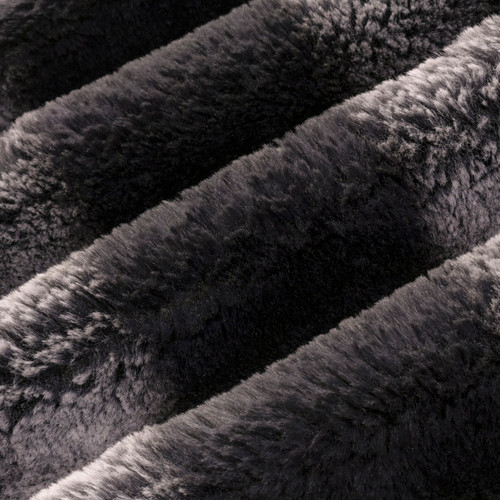 CUDDLE LUXE ARCTIC CHINCHILLA BLACK/ALLOY 60"