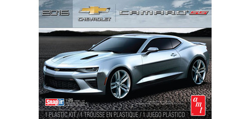 AMT - 0982 - 2016 Chevy Camaro SS (Red)