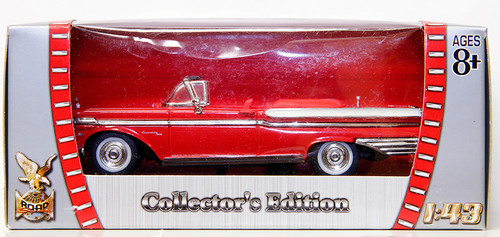 Road Legends - 1957 Mercury Turnpike Cruiser Convertible
