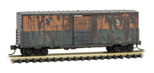 MicroTrains - 02451440 - Standard Box Car (Weathered) - GN