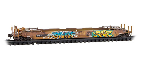 MicroTrains - 13545065 - 70' Husky Stack Well (Weatered) - TTX