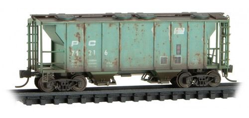 MicroTrains - 09544100 - 2-Bay PS2 Covered Hopper (Weathered) - PC
