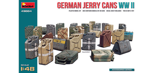 MNA - 49004 - WWII German Jerry Can Set