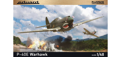 EDU - 82241 - P-40E Warhawk (Profi-Pack)