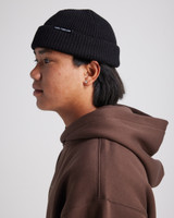 Yuki Threads Rep Beanie - Black