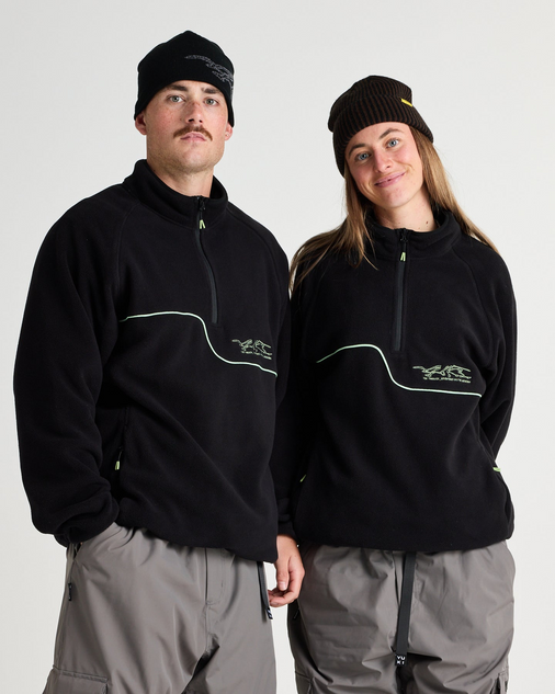Yuki Threads Slack Country Polar - Black