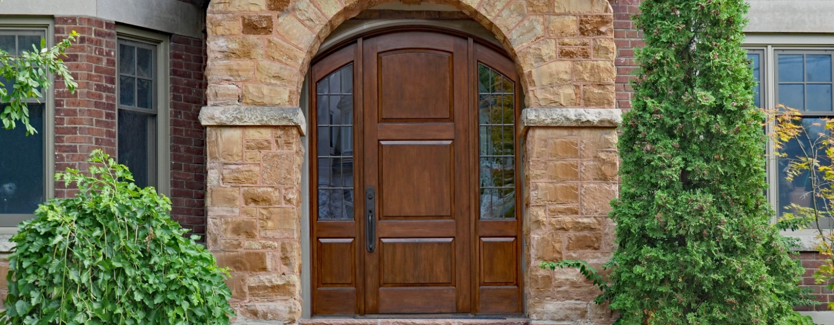 Why Design custom Banner