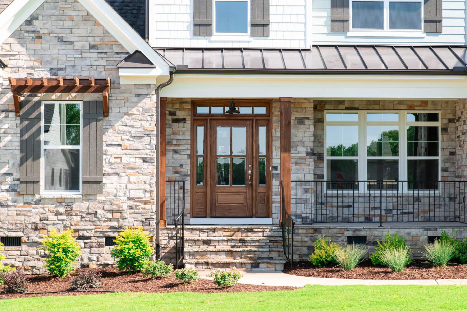 Enhancing Curb Appeal with Front Doors - Grand Entry Doors ®, image size:1503x1000